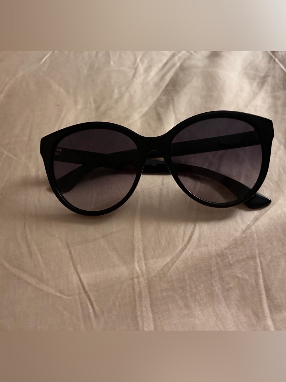Chic GUCCI Sunglasses